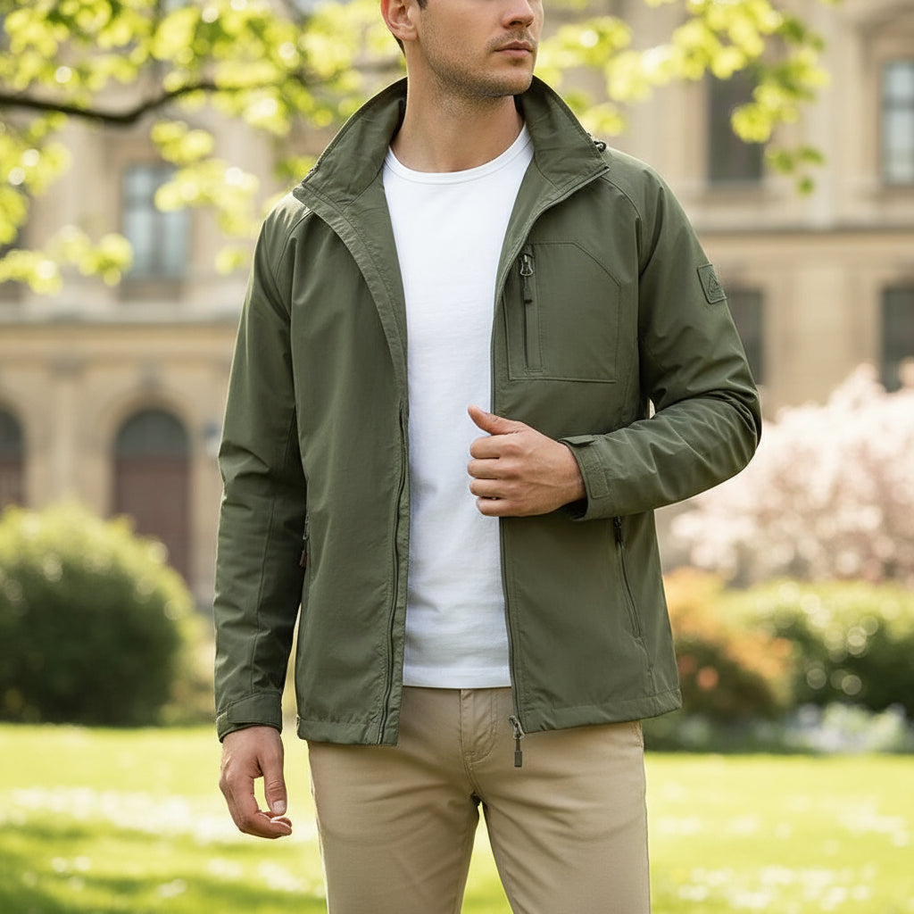 Men's Lightweight Waterproof Cargo Jacket | Breathable Design
